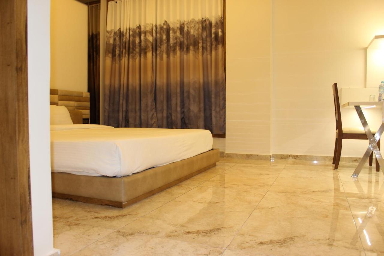 The Heaven Water Park And Resort & Restaurant Virpur Exterior foto