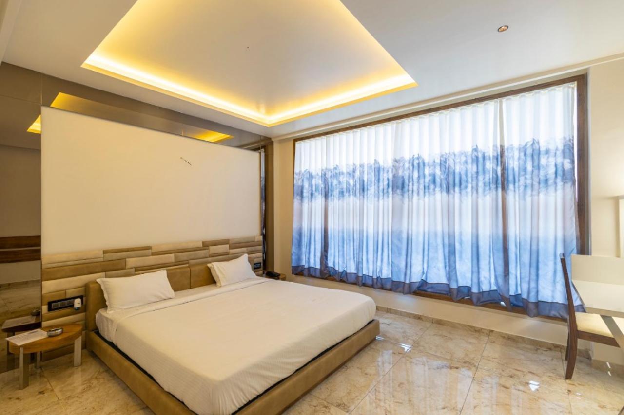 The Heaven Water Park And Resort & Restaurant Virpur Exterior foto